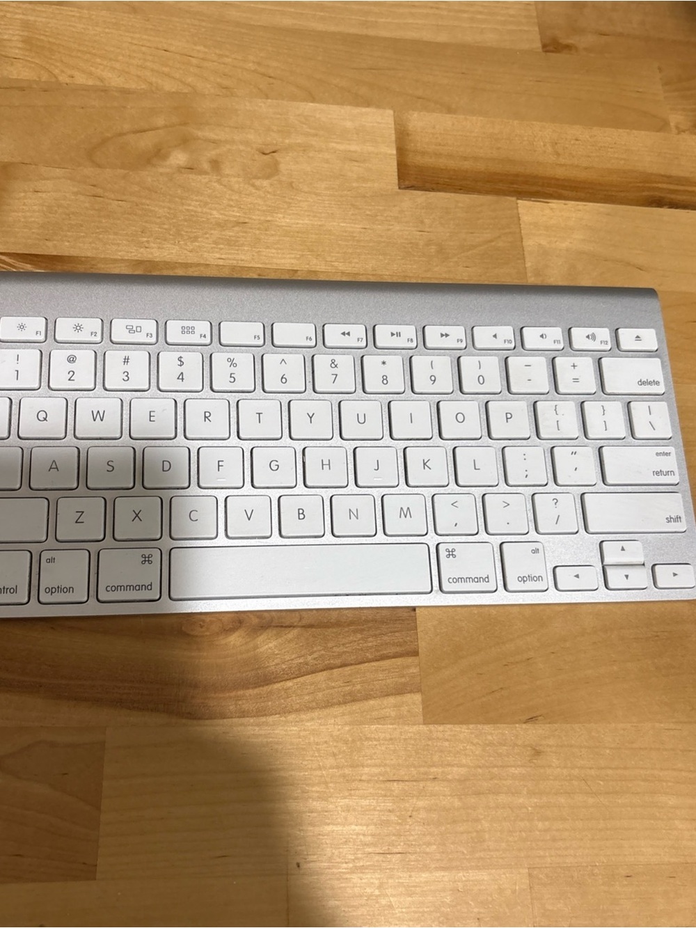 Apple Wireless Aluminum Keyboard A1314 Compact Mac Bluetooth Working Silver
